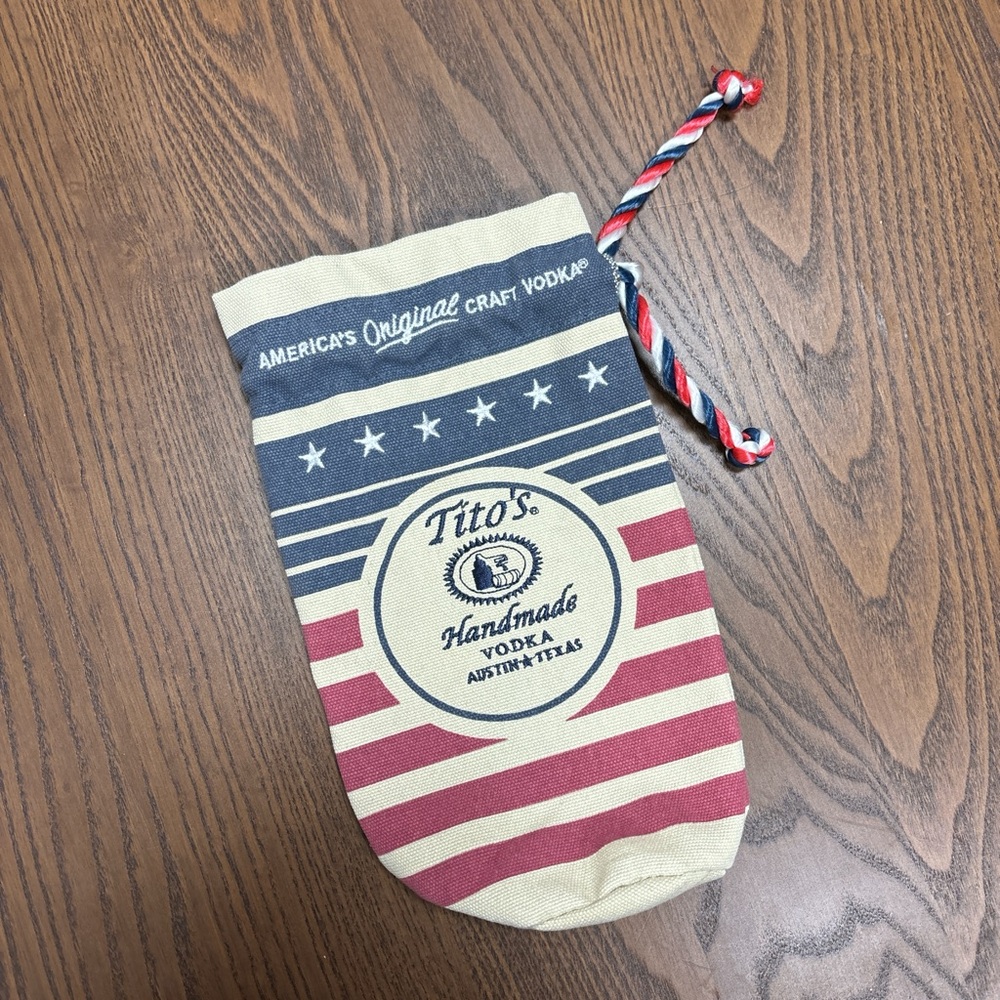 Titos limited edition american flag logo burlap bag bottle storage